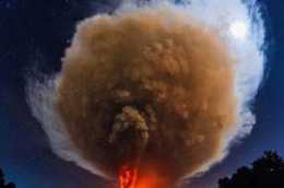 義大利2座火山大噴發，當地居民跑不了，是大自然的復仇？