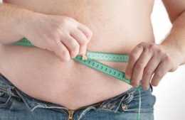 高脂肪和高碳水，多吃哪個更可怕？醫生：科學減肥注意這3點