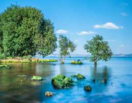 中國最“詩意”的湖泊，明代就被寫進書中，古稱“琉璃萬頃”
