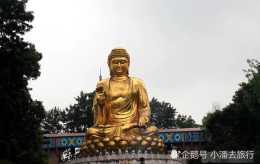 重慶最大的寺廟——華巖寺，居然藏著最美的荷花
