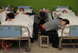 中國人生病住院，為什麼不願意告訴別人，因為對誰都不好