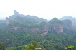 中國最美7大丹霞地貌，6個在南方，北方只有1個卻很驚豔！