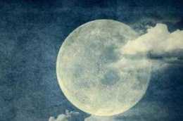 精選詩歌｜月亮自有月亮的苦衷