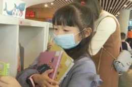 一年1969本，日均5本！年僅6歲的深圳最牛“小書蟲”，是她！