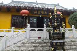 武漢最可惜的1座寺廟，皇帝御賜匾額，如今藏在鬧市無人問津