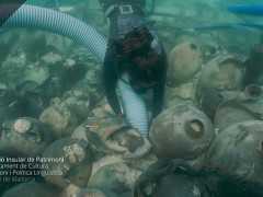 海底發現100多個陶瓷瓶，它們距今1700多年
