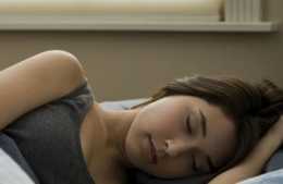 ​長期溼發睡覺影響身體健康，你瞭解這些危害嗎？