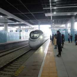 長株潭城際鐵路5對列車5月8日起公交化，長沙到湘潭只需21: 30後