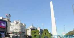 阿根廷首都布宜諾斯艾利斯地標建築-方尖碑迎來86歲生日