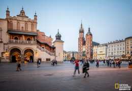 這座城市擁有全歐洲最大的中世紀廣場，克拉科夫為何如此迷人？