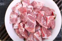 它是豬肉的剋星，燉豬肉時放一勺，出鍋軟爛入味，沒牙老人也能吃