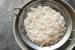 大米煮著吃的都不是吃貨，懂吃的人都這麼做，一頓4斤不夠吃！