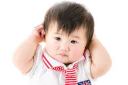 「軒軒媽育兒課堂」媽媽給寶寶摳耳朵很危險