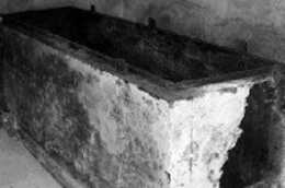 寧波村莊挖出南宋丞相墓，出土價值2億棺材，打破千年歷史謠言