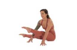 這套瑜伽序列，搞定下半身贅肉，增強腿部力量