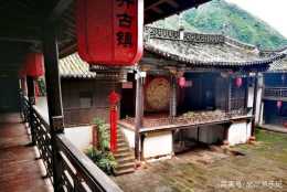 雲南還有一個絕美的古鎮，美景不輸麗江，且文化底蘊豐富