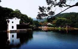 融山水、園林於一體的優美景觀，江蘇省南京珍珠泉風景區