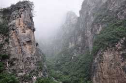 河南的沁陽市神農山，這裡被譽為“中天玉柱”